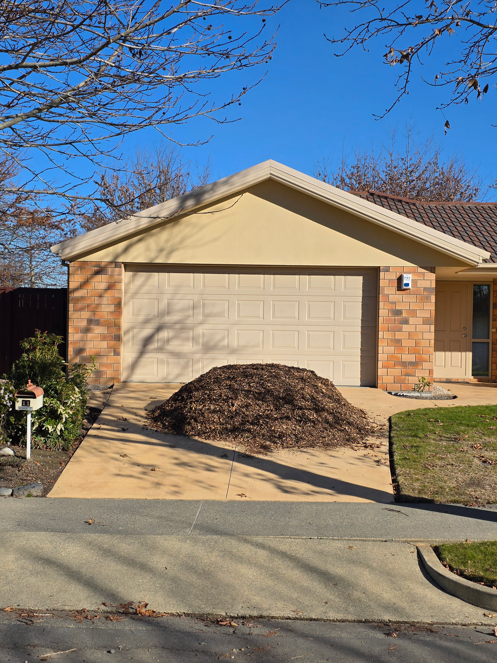 2m³ load of aged garden mulch delivered to a Christchurch residential driveway